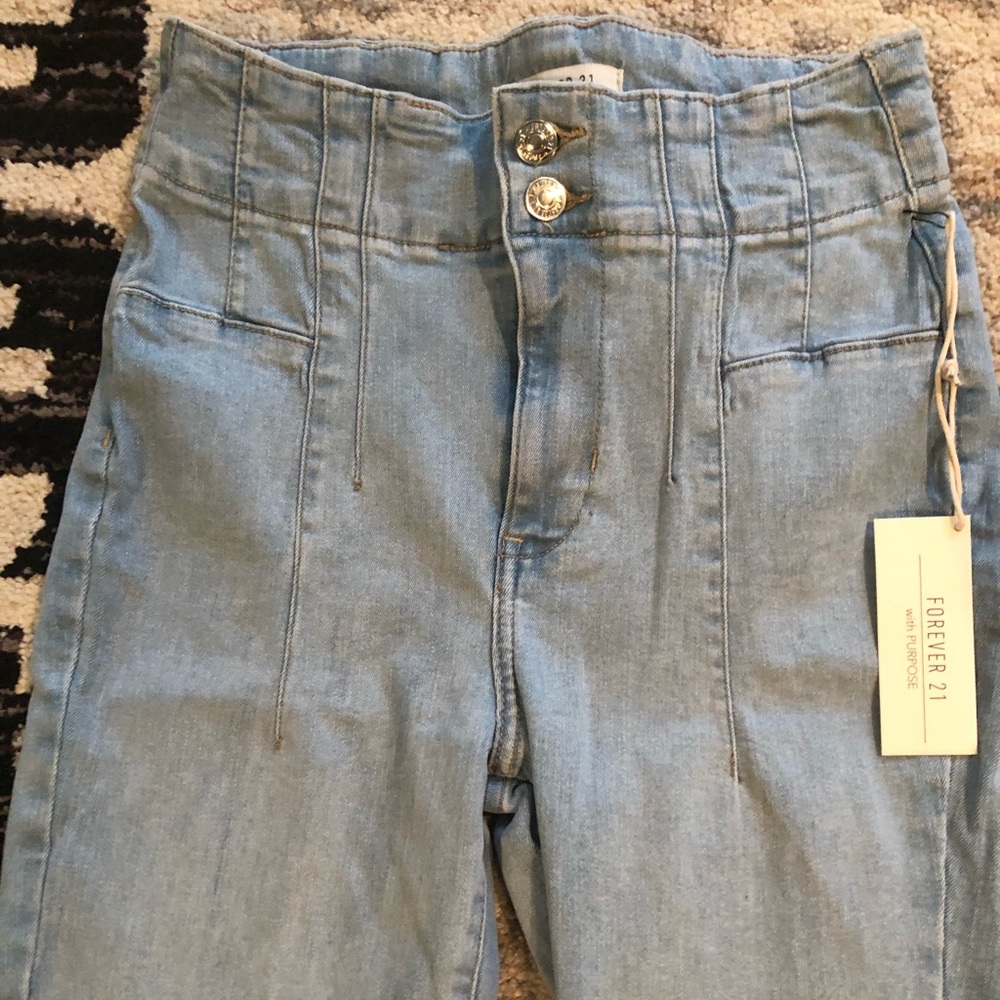 BRAND NEW NEVER WORN Size 26 Forever 21 high waisted blue flared jeans